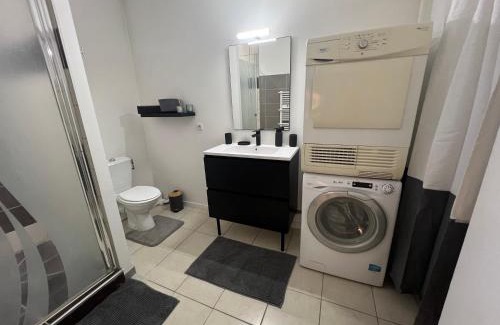 La Roche-de-Glun Apartment | Triplex à La Roche de Glun