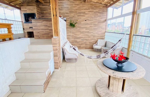 Jardim Ana Maria Apartment | Triplex in Enseada with private pool