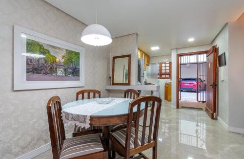 Vila Suica House | Triplex Paz e Natureza a 700m da Rua Coberta