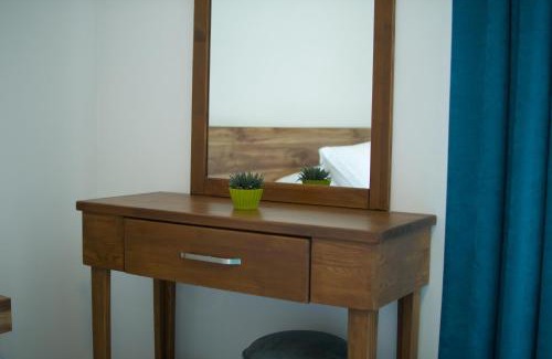 Eceabat Hotel | Troilus Park House