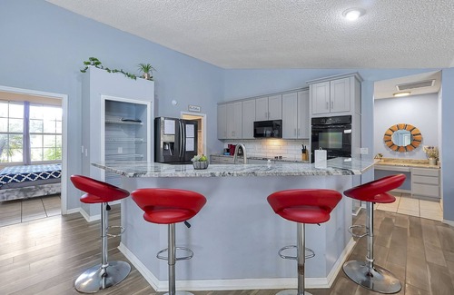 Palm Coast House | Tropical Escape – Heated Pool & Palm Breezes