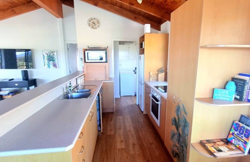 Mangawhai Heads House | Tropical Oasis in Golden Circle