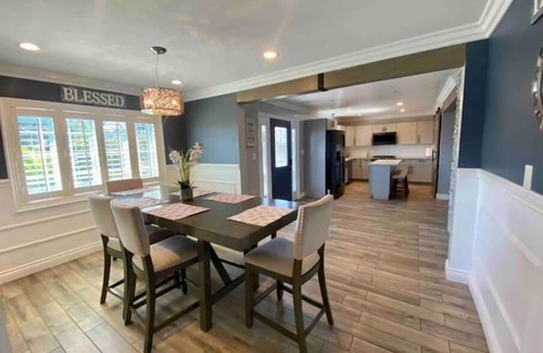 Mount Helix House | Tropical Oasis w/hot tub, heated pool, waterfall