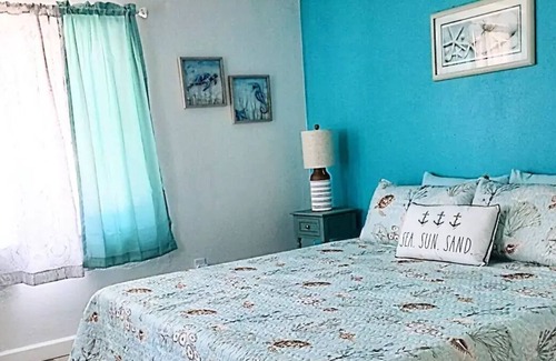 Saint James City Apartment | Tropical Point