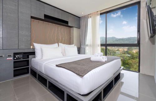 Kamala Apartment | Tropics Kamala Hill View Suite CTG P610 near Beach and Fantasea