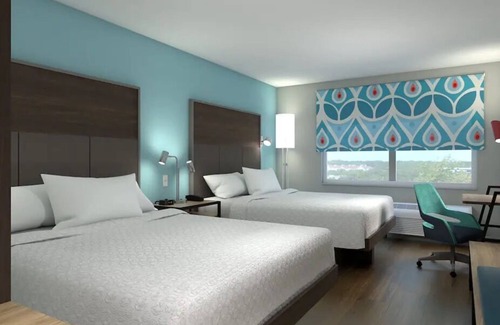 Chesterfield Hotel | Tru by Hilton Chesterfield Township Detroit