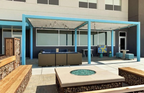 Greenwich Hotel | Tru By Hilton Wichita Northeast