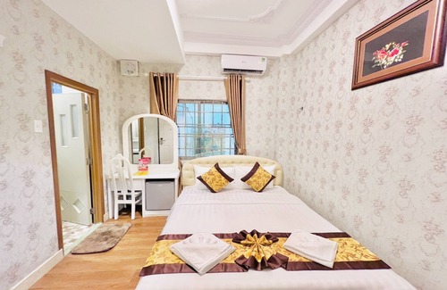 Binh Tan Hotel | Truc Huyen Hotel