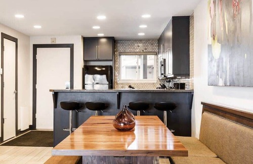 North Park City Condo | True Ski-in/Out 2BR w/Loft & Stunning Location!