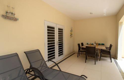 Playa Apartment | Trupial C3 Relax & Dive Resort Bonaire Village
