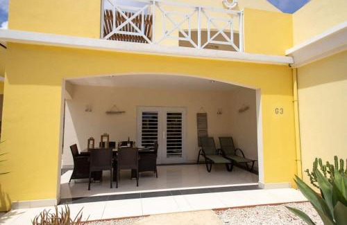 Playa Apartment | Trupial G3 Relax & Dive Resort Bonaire Village