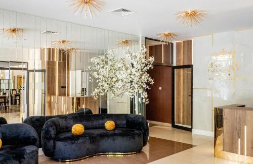 Głogow Małopolski Hotel | Trzy Korony