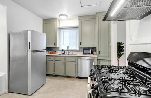 Alhambra Apartment | tsgv-alh432-c-wos-3-1