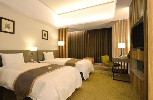 West District Hotel | Tsun Huang Hotel