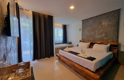 Sa Khu House | TT Naiyang Beach Phuket
