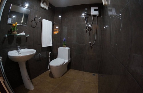 Sa Khu House | TT Naiyang Beach Phuket