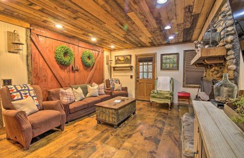 Sautee Nacoochee House | Tubes and Outdoor Games North Georgia Mtn Retreat