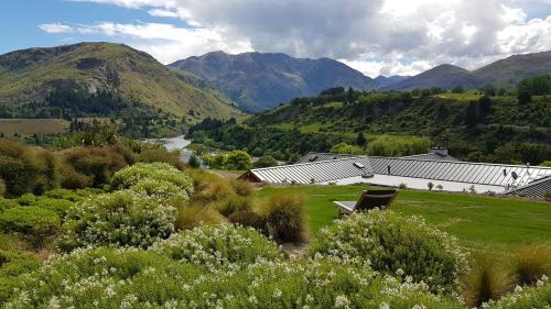 Lower Shotover Apartment | Tucker Beach Private Exclusive Retreat