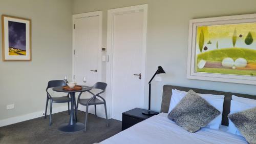 Lower Shotover Apartment | Tucker Beach Private Exclusive Retreat