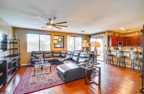 Casas Adobes House | Tucson Getaway 7 Mi to Saguaro National Park!