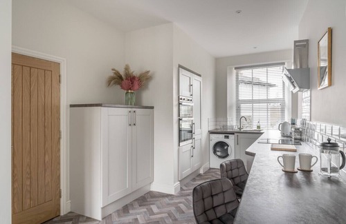 Windermere Apartment | Tudor House-Windermere Centre