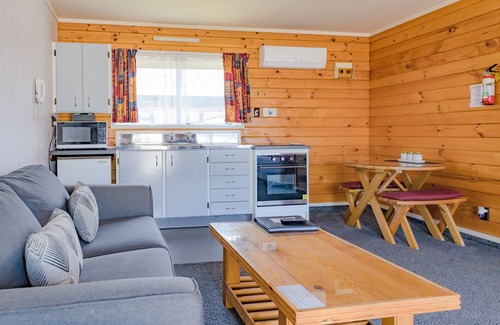 Gisborne Hotel | Tudor Park Motel