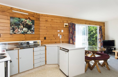 Gisborne Hotel | Tudor Park Motel