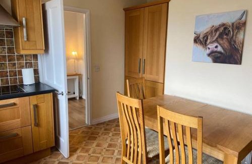 Newcastle House | Tullybrannigan Cottage Newcastle