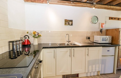 Nympsfield Cottage | Tump Cottage