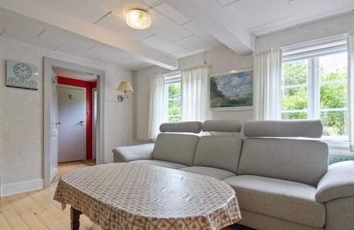 Bolshavn House | "Tuovi" - 47m from the sea by Interhome