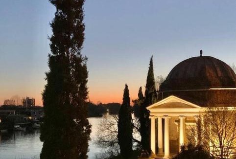 Richmond-upon-Thames Apartment | Turing Lodge, near Hampton Court