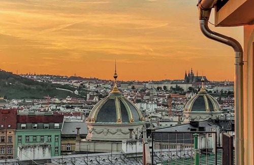 Prague 2 Apartment | TurnKey | Angelo Roma Cozy Studio I