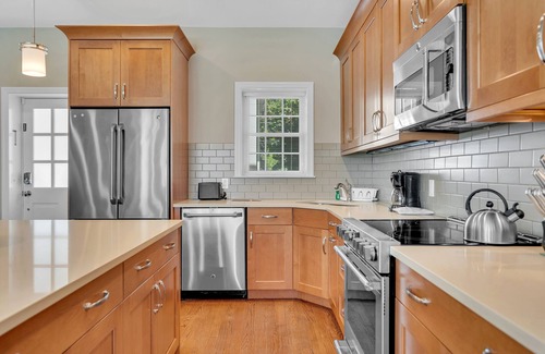 Rye House | Turnkey Home in Downtown Rye