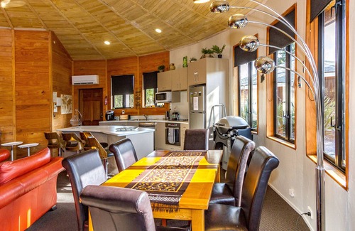 Ohakune Cottage | Turoa Yurt - Ohakune Holiday Home