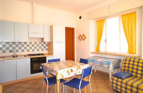 San Vincenzo Apartment | Turquoise apartment