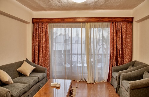 Ras Umm Sid Hotel | Turquoise Beach Hotel