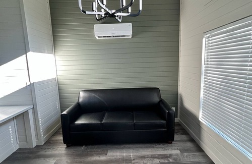 Cottonwood-Verde Village Hotel | Turquoise Triangle