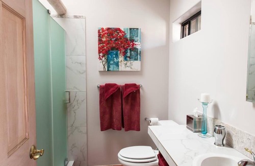 Indio Hills Bed & Breakfast | Turtle Back Mesa Bed & Breakfast