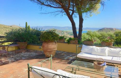 Porto Ercole Villa | Tuscan Elegance by the Sea