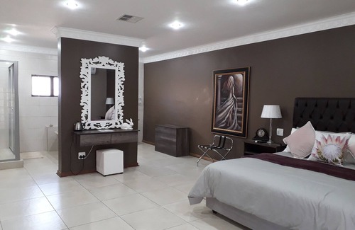 Vryburg Hotel | Tuscany Boutique Hotel