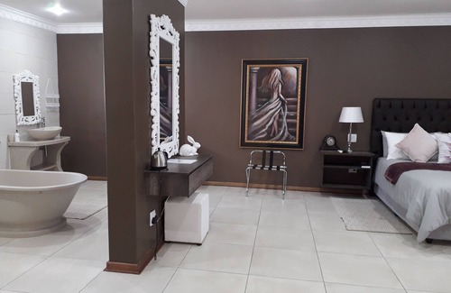 Vryburg Hotel | Tuscany Boutique Hotel