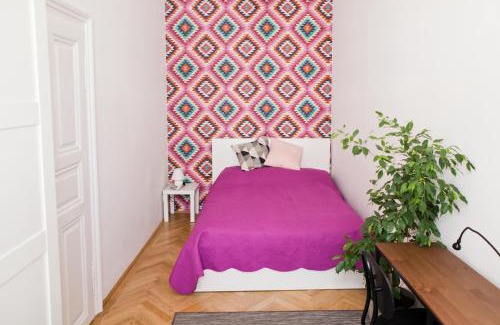 Wahring Apartment | Twin Apartment