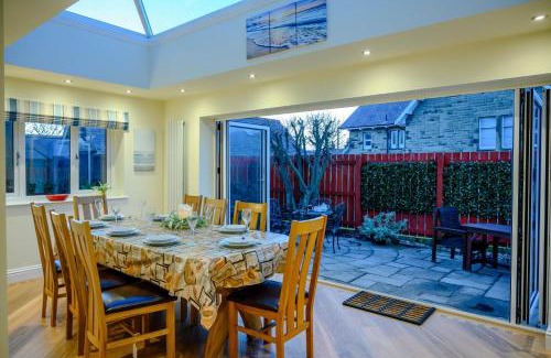 North Sunderland House | Twin Palms No 2
