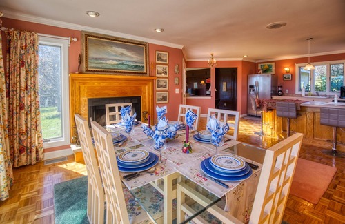 Roxbury House | Twin Peaks in the Catskills