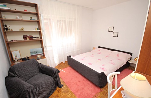 Novi Vinodolski Apartment | Two bedroom apartment with terrace and sea view Novi Vinodolski (A-5558-a)