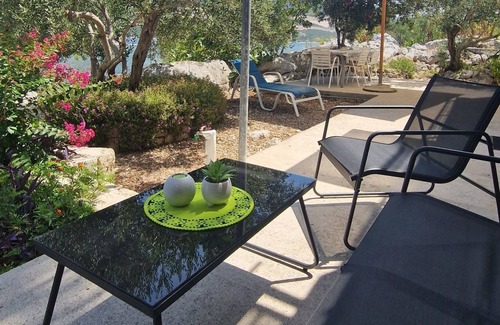 Putnikovic Apartment | Two bedroom apartment near beach Žuronja, Pelješac (A-13202-a)