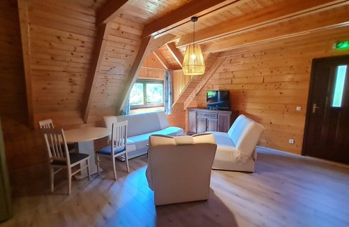 Rudanovac Apartment | Two bedroom apartment with air-conditioning Rudanovac, Plitvice (A-20767-c)