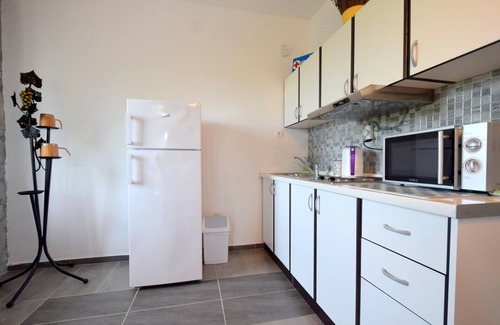 Gabonjin Apartment | Two bedroom apartment with balcony Gabonjin, Krk (A-19413-a)