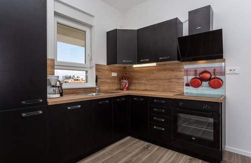 Porat Apartment | Two bedroom apartment with terrace and sea view Porat, Krk (A-19349-b)