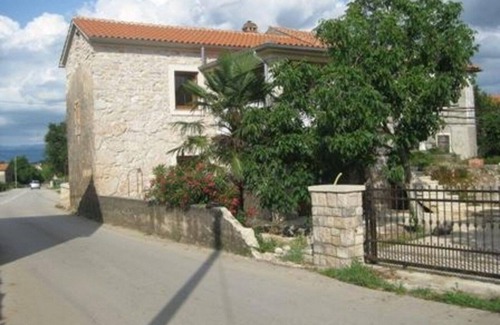 Gabonjin Apartment | Two bedroom apartment with terrace Gabonjin, Krk (A-23523-b)